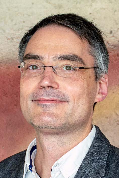 Portrait of Dr. Andreas Hofmann