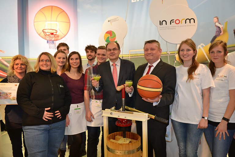News_IGW15-Minister.JPG 